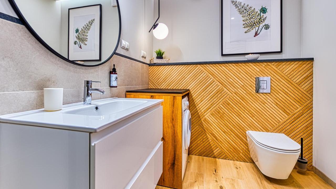Apartamenty Vip Centrum - Wczasowa 17 By Royal Aparts Świeradów-Zdrój 외부 사진