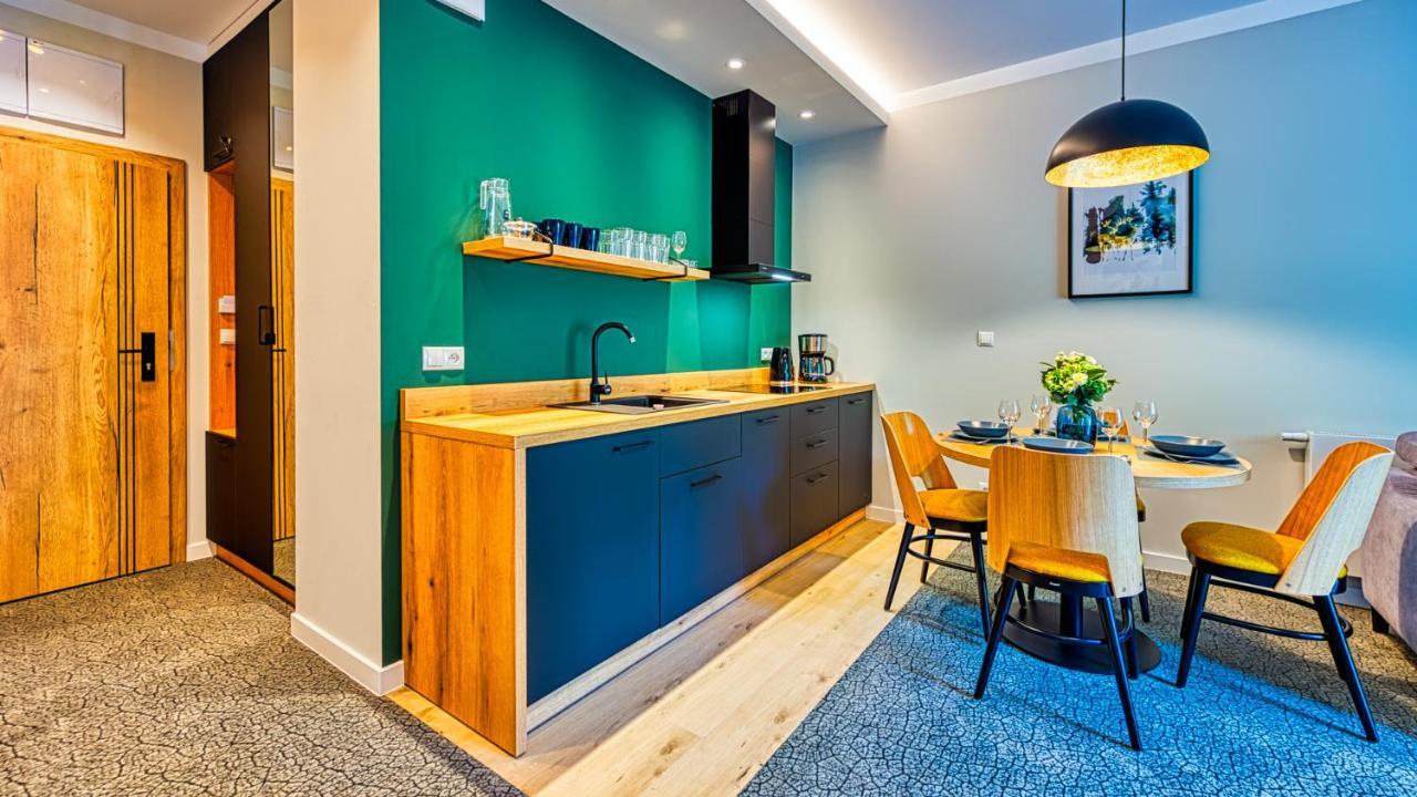 Apartamenty Vip Centrum - Wczasowa 17 By Royal Aparts Świeradów-Zdrój 외부 사진