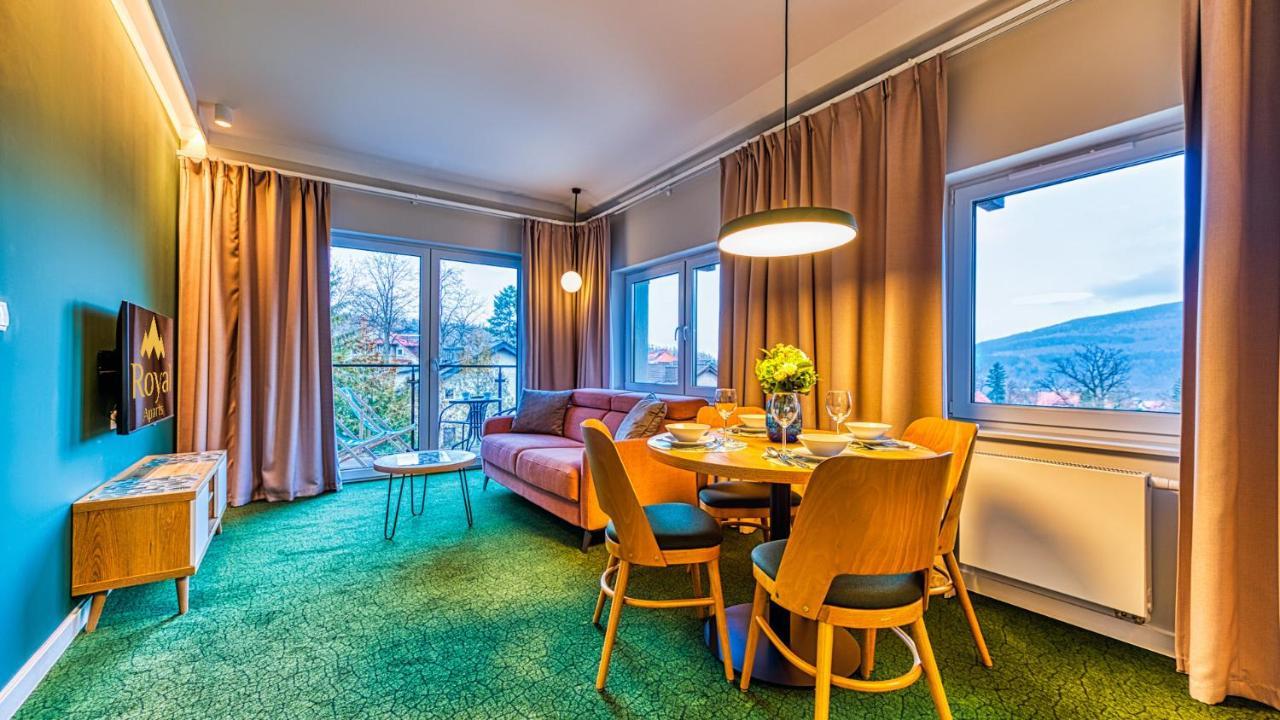 Apartamenty Vip Centrum - Wczasowa 17 By Royal Aparts Świeradów-Zdrój 외부 사진